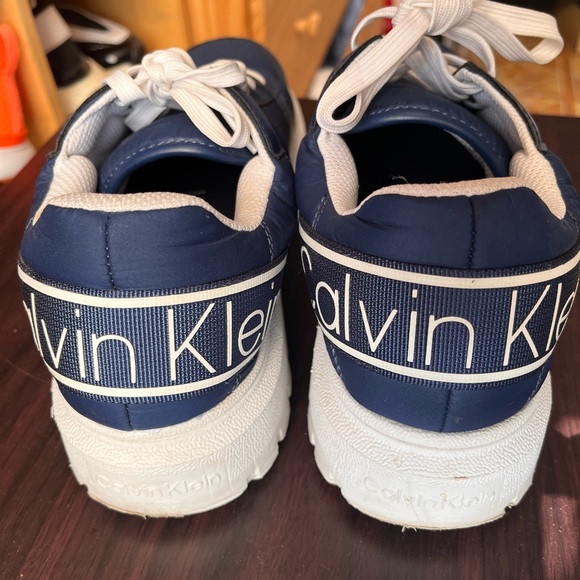 Calvin Klein Navy Sneakers with Cream Accents - Picture 3 of 4